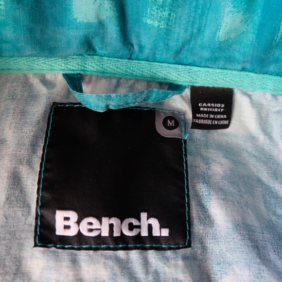 Bench Blue Wind Breaker Medium Lightweight Hood - Picture 7 of 7